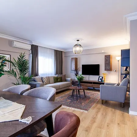 Apartment Modern Flat Close To Istiklal Street With Balcony *